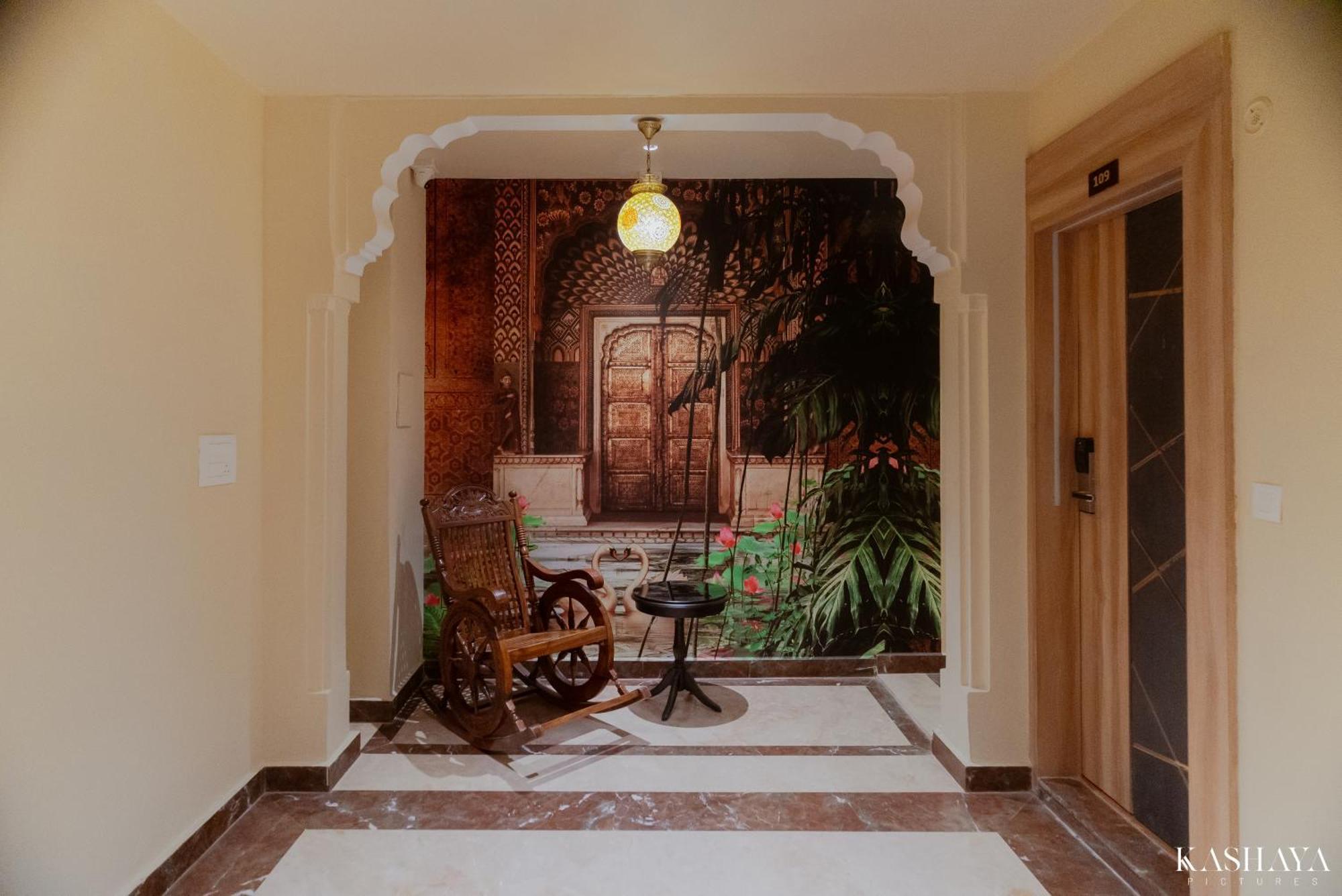 Hotel Ratan Mahal Datia Exterior foto